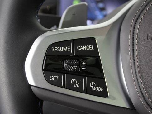 New 2026 BMW X5 M60i w/ Executive Package image 13