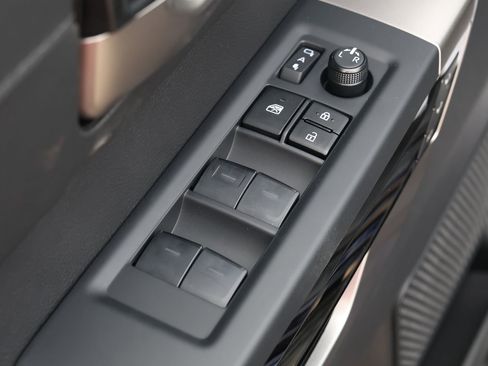 New 2026 Toyota Tundra Limited AWD/4WD image 29