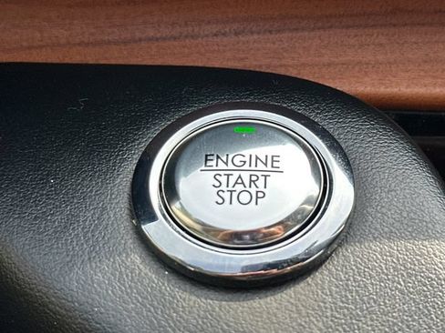 Used 2020 Lincoln Aviator Reserve w/ Equipment Group 202A AWD/4WD image 36