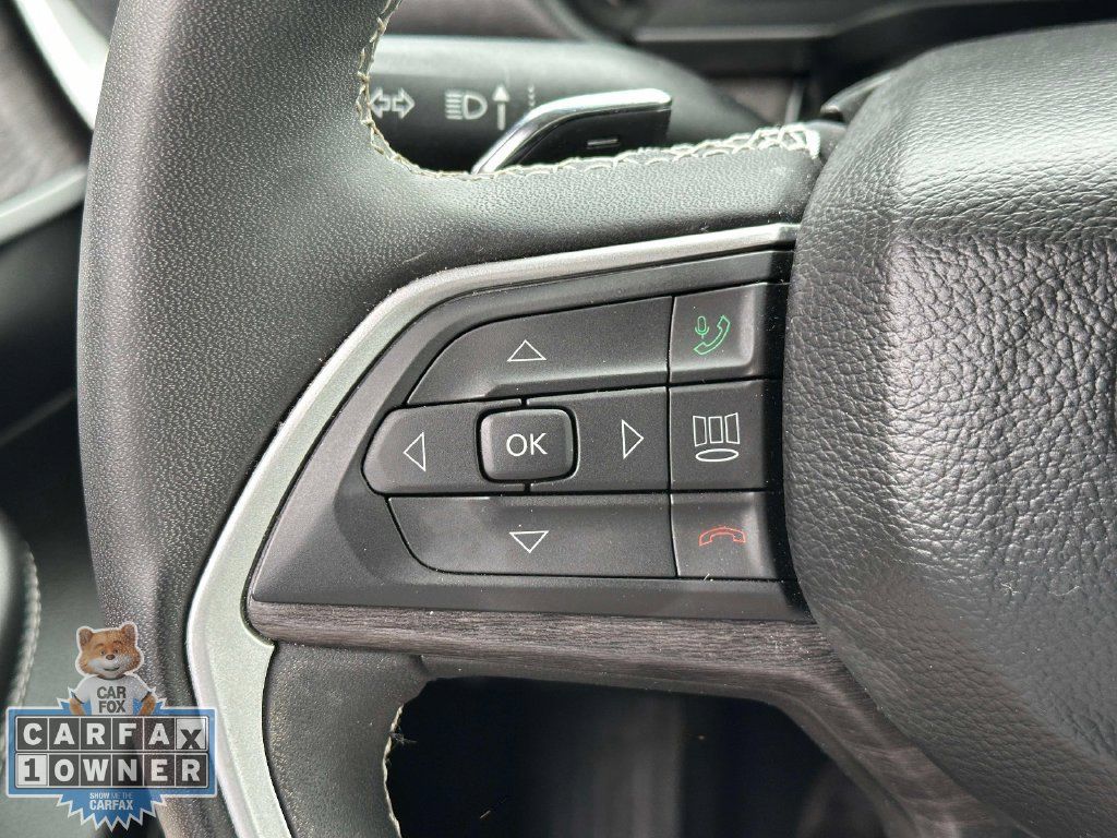 Used 2023 Jeep Grand Cherokee L Limited w/ Black Appearance Package AWD/4WD image 23