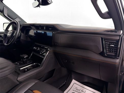 Used 2023 GMC Sierra 1500 AT4 w/ AT4 Premium Package image 27