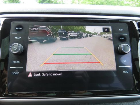 Used 2022 Volkswagen Atlas SEL Premium AWD/4WD image 27