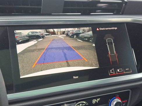 Certified 2025 Audi Q3 2.0T Premium w/ Convenience Package image 15