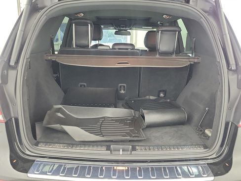 Used 2019 Mercedes-Benz GLE 400 4MATIC image 9