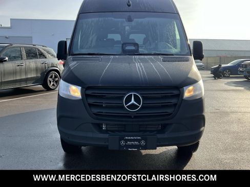 New 2025 Mercedes-Benz Sprinter 2500 image 11