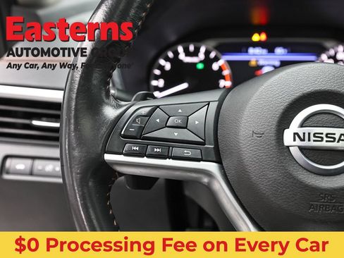 Used 2022 Nissan Altima 2.0 SR FWD image 15