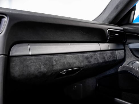 Used 2018 Porsche 911 GT3 image 17