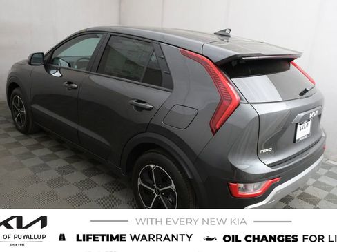New 2026 Kia Niro LX image 7