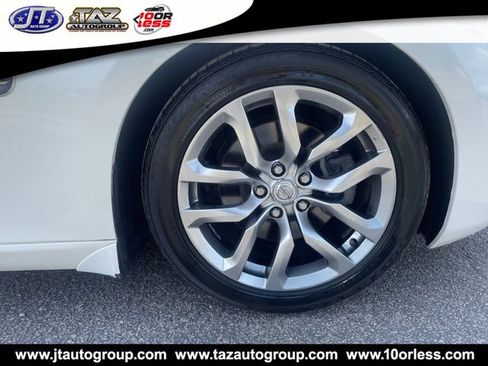 Used 2013 Nissan 370Z Roadster RWD image 8