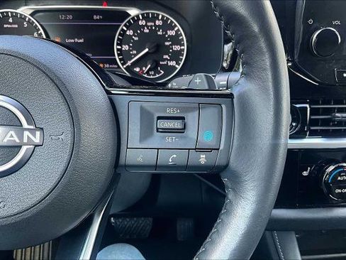 Certified 2023 Nissan Pathfinder SL image 23