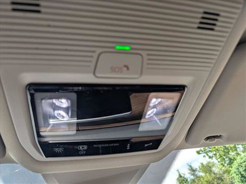 Certified 2024 Volkswagen Atlas SE AWD/4WD image 37