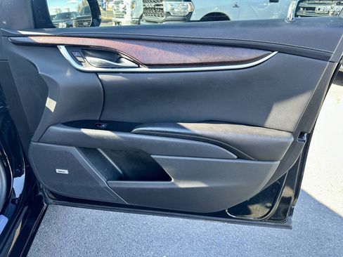 Used 2019 Cadillac XTS Luxury FWD image 21