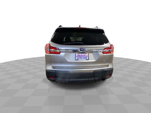 Used 2019 Subaru Ascent Premium w/ Popular Package #3 image 9