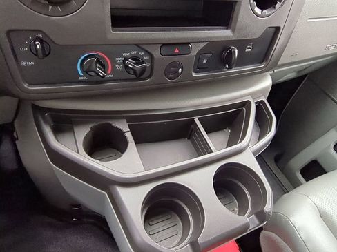 Used 2023 Ford E-350 and Econoline 350 Super Duty w/ Power Windows & Locks Group image 19