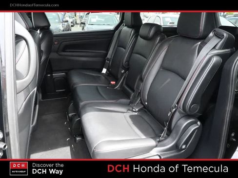 Used 2025 Honda Odyssey Sport-L image 17