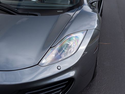 Used 2012 McLaren MP4-12C Coupe RWD image 19