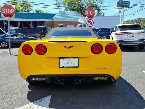 Used 2005 Chevrolet Corvette Convertible w/ Preferred Equipment Group RWD image 5