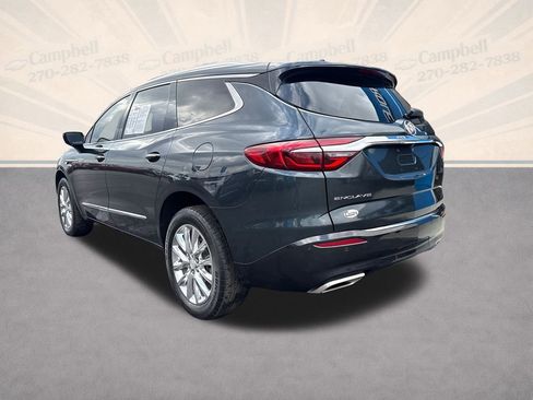 Used 2020 Buick Enclave Premium w/ Sun and Sites Package image 3
