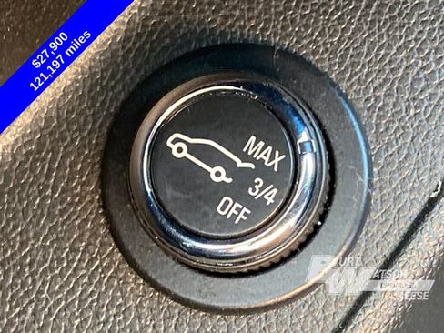 Used 2023 Chevrolet Traverse RS w/ LPO, Floor Liner Package FWD image 30