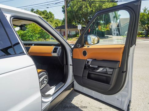 Used 2022 Land Rover Range Rover Sport SVR AWD/4WD image 58