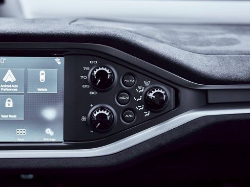 Used 2020 Ford GT Carbon Series image 77