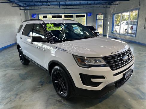 Used 2017 Ford Explorer 4WD image 7