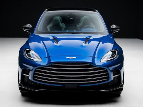 Used 2023 Aston Martin DBX 707 image 5