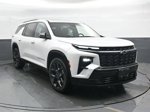 Used 2024 Chevrolet Traverse RS AWD/4WD image 6