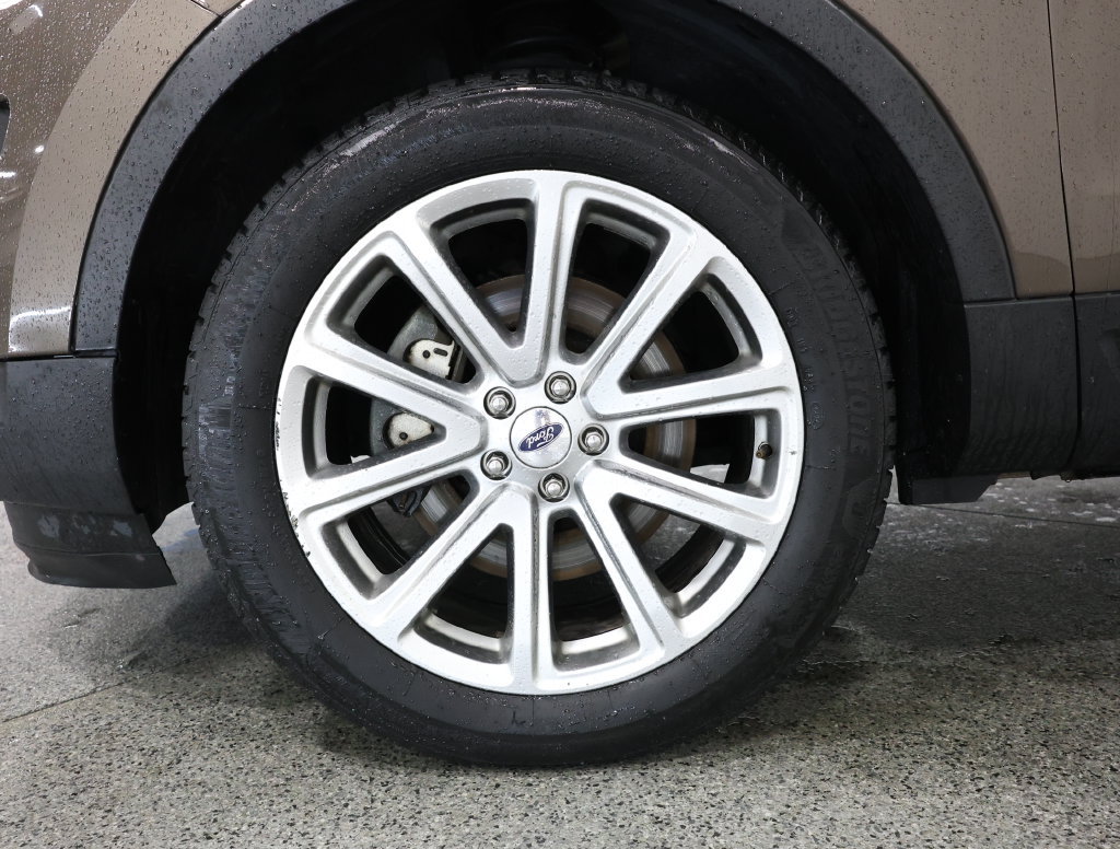 Used 2016 Ford Explorer Limited AWD/4WD image 5