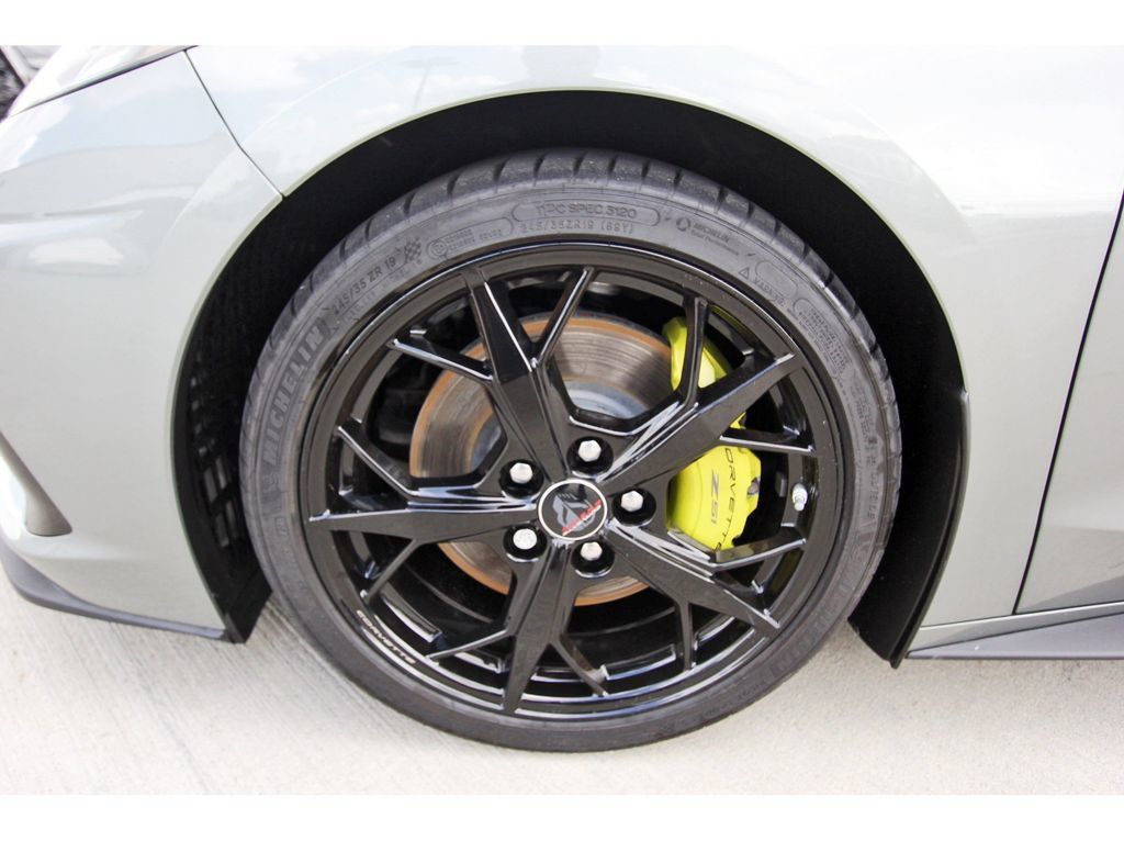Used 2022 Chevrolet Corvette Stingray Premium Conv RWD image 31