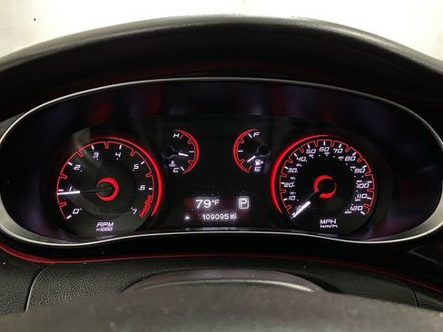 Used 2016 Dodge Dart SXT image 18