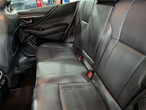 Used 2022 Subaru Outback Limited image 20