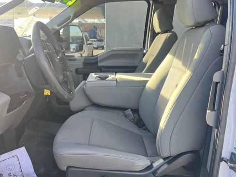 Used 2021 Ford F250 XL w/ Power Equipment Group image 9