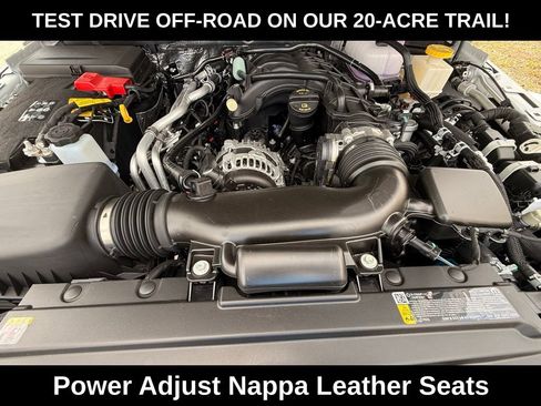 New 2026 Jeep Gladiator Rubicon AWD/4WD image 32