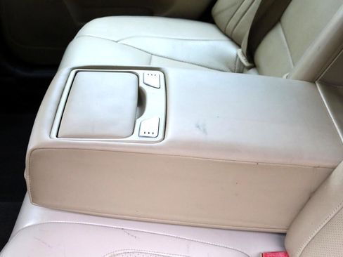 Used 2014 Hyundai Genesis 3.8 w/ Technology Package 03 image 14