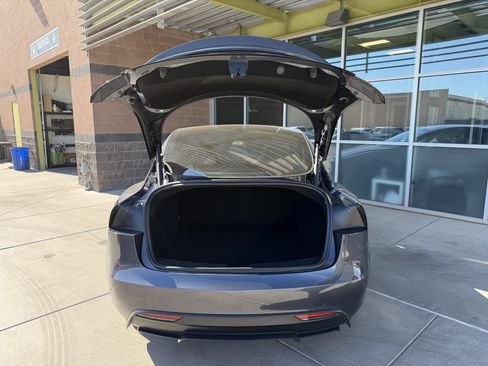 Used 2024 Tesla Model 3 Performance image 40
