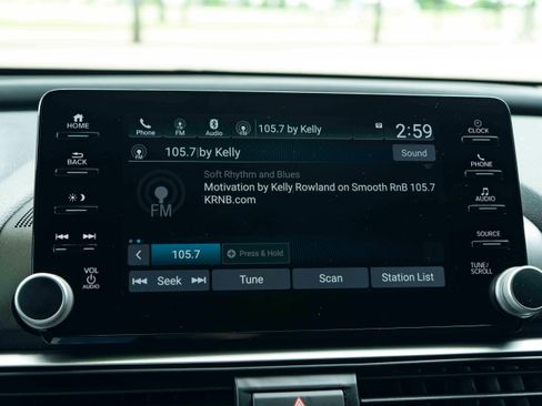 Used 2022 Honda Accord Sport image 29