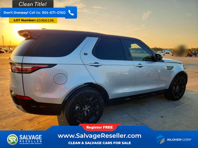Used 2020 Land Rover Discovery Landmark AWD/4WD image 4