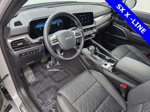 Used 2025 Kia Telluride SX X-Line image 10