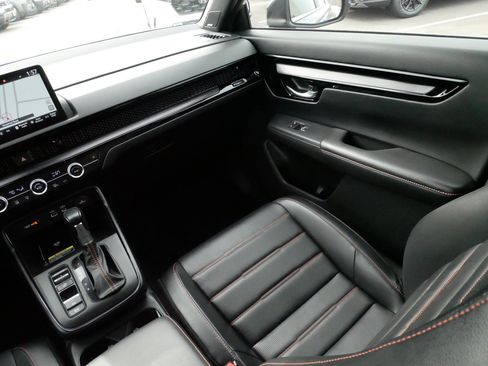 Used 2023 Honda CR-V Sport Touring image 11