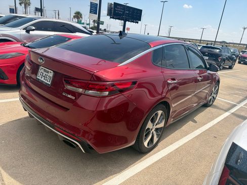 Used 2018 Kia Optima SX w/ Technology Package FWD image 4
