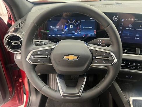 New 2026 Chevrolet Equinox LT w/ Safety and Technology Package AWD/4WD image 7