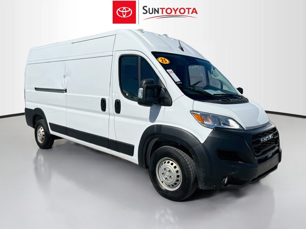Used 2025 RAM ProMaster 2500 w/ Convenience Group FWD image 1