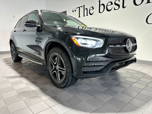 Used 2020 Mercedes-Benz GLC 300 4MATIC image 1