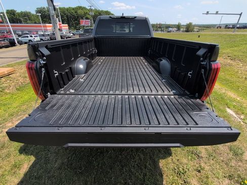 Used 2026 Toyota Tundra SR5 w/ SR5 Convenience Package AWD/4WD image 13