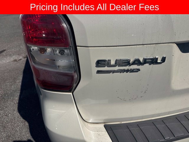 Used 2016 Subaru Forester 2.5i Premium w/ All-Weather Package AWD/4WD image 10