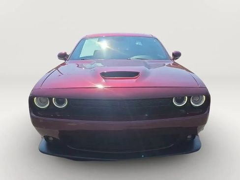Used 2019 Dodge Challenger GT w/ Driver Convenience Group RWD image 4