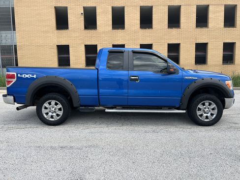Used 2011 Ford F150 XLT w/ XLT Chrome Pkg AWD/4WD image 9