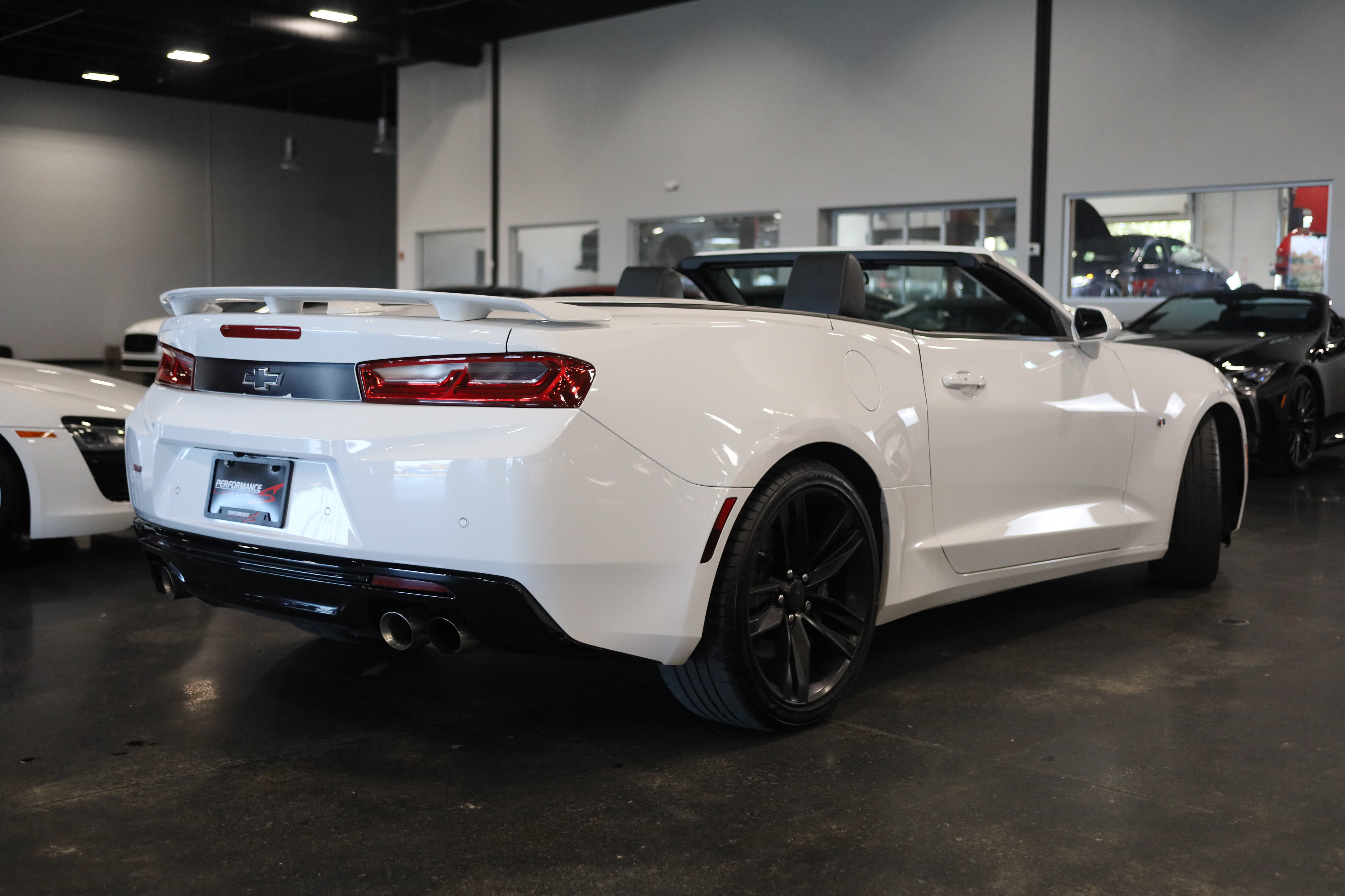 Used 2017 Chevrolet Camaro SS RWD image 8