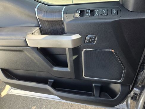 Certified 2021 Ford F250 Lariat image 28